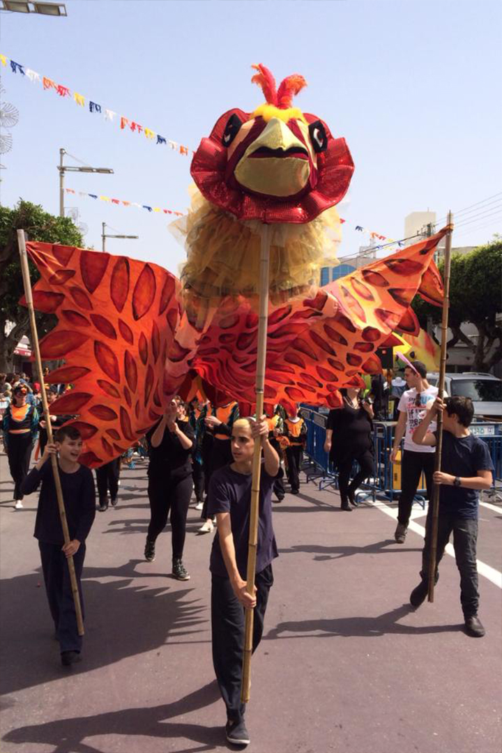 giant bird ציפור ענקית